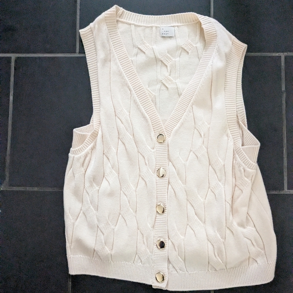 sweater vest